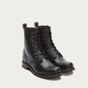 FRYE COMBAT BOOT: Veronica, black